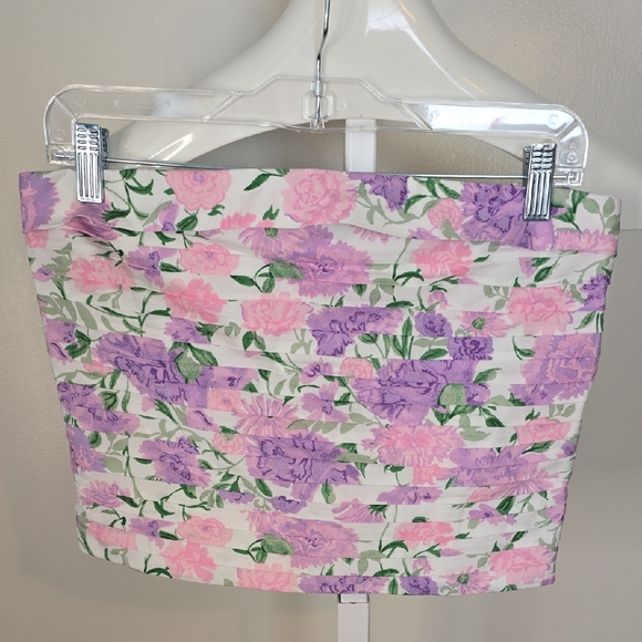 Wayf Tops - Wayf Pink and Purple Floral Crop Top